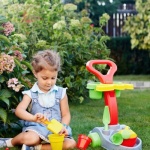 Familiengarten sicher gestalten: So wird der Garten zum geschützten Abenteuerparadies für Groß und Klein